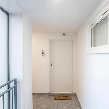 Center 2br Flat W/ Ac By Lovelystay Apartmán