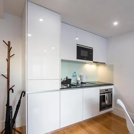 Center 2br Flat W/ Ac By Lovelystay *