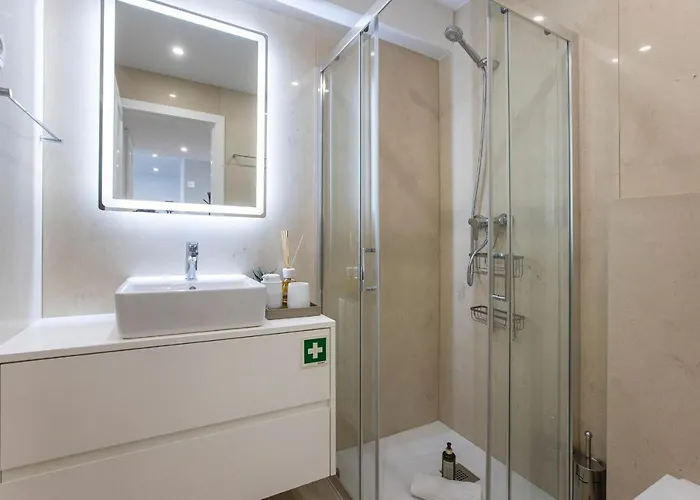 Apartament Center 2br Flat W/ Ac By Lovelystay *