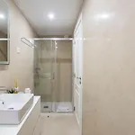 Center 2br Flat W/ Ac By Lovelystay * Πόρτο